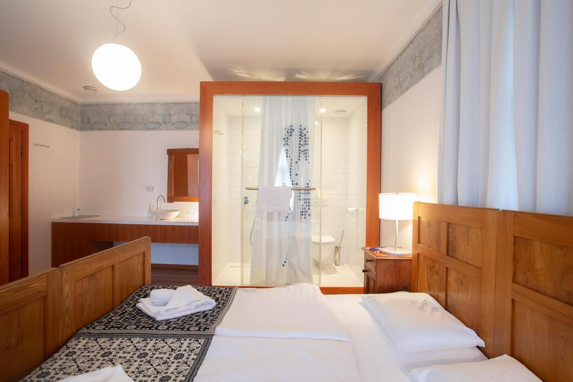 Pr'Gavedarjo Eco Heritage B&B Kranjska Gora Cameră foto