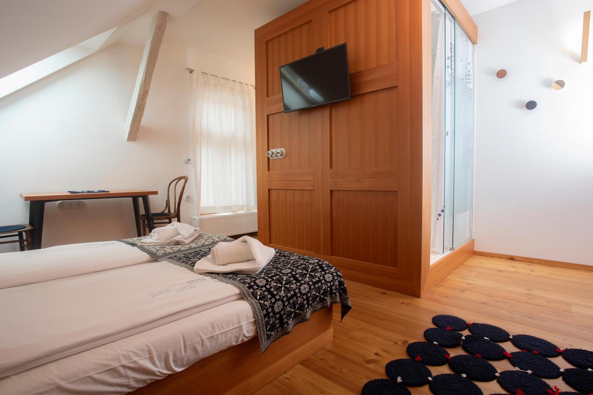Pr'Gavedarjo Eco Heritage B&B Kranjska Gora Cameră foto
