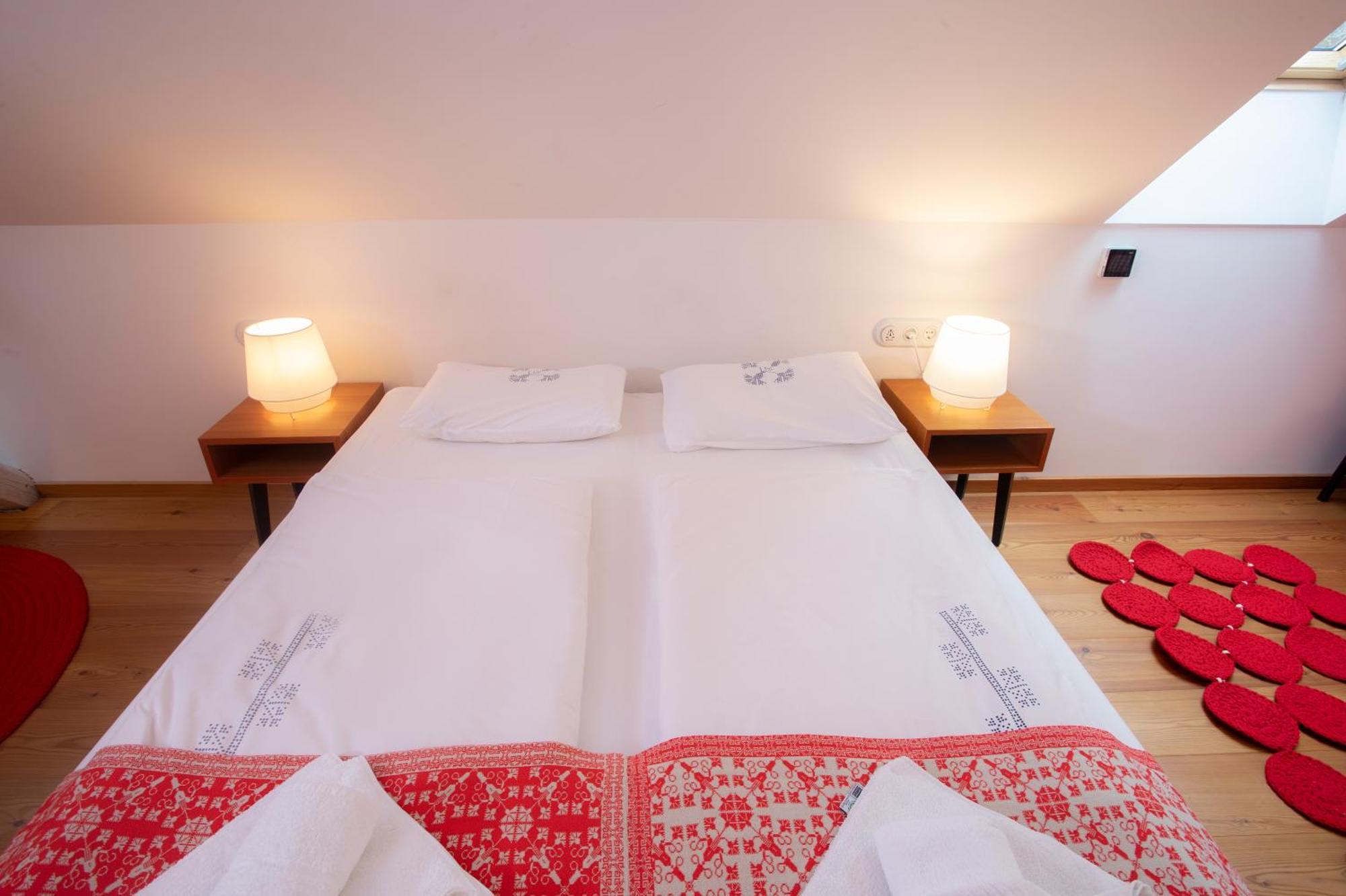 Pr'Gavedarjo Eco Heritage B&B Kranjska Gora Cameră foto